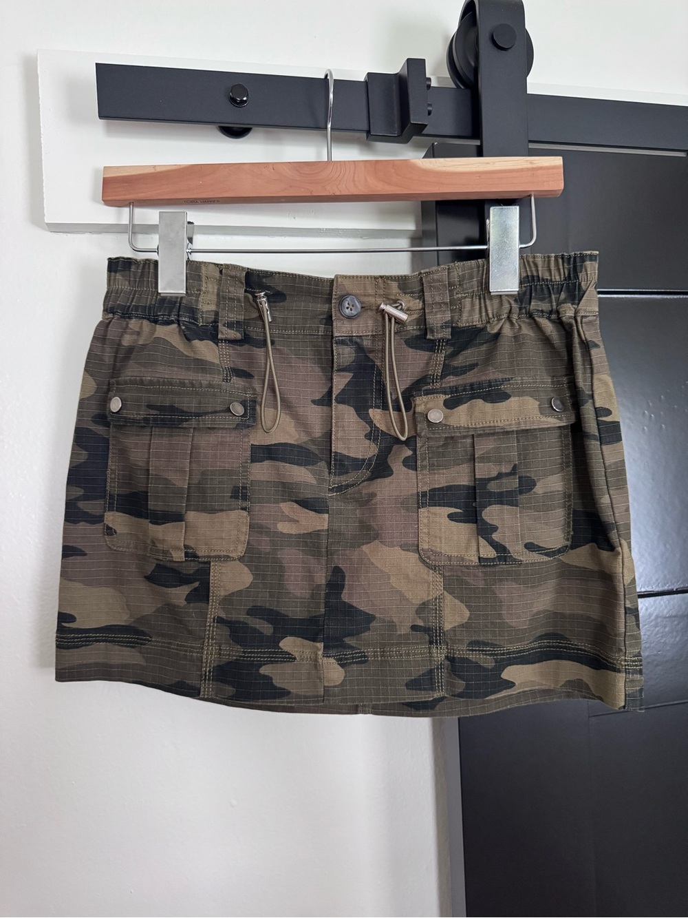 Anthropologie Pilcro Camo Cargo Utility Mini Skirt XS